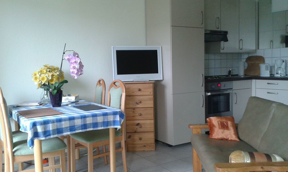 B&B Am See Koeln - Privatzimmer Екстер'єр фото
